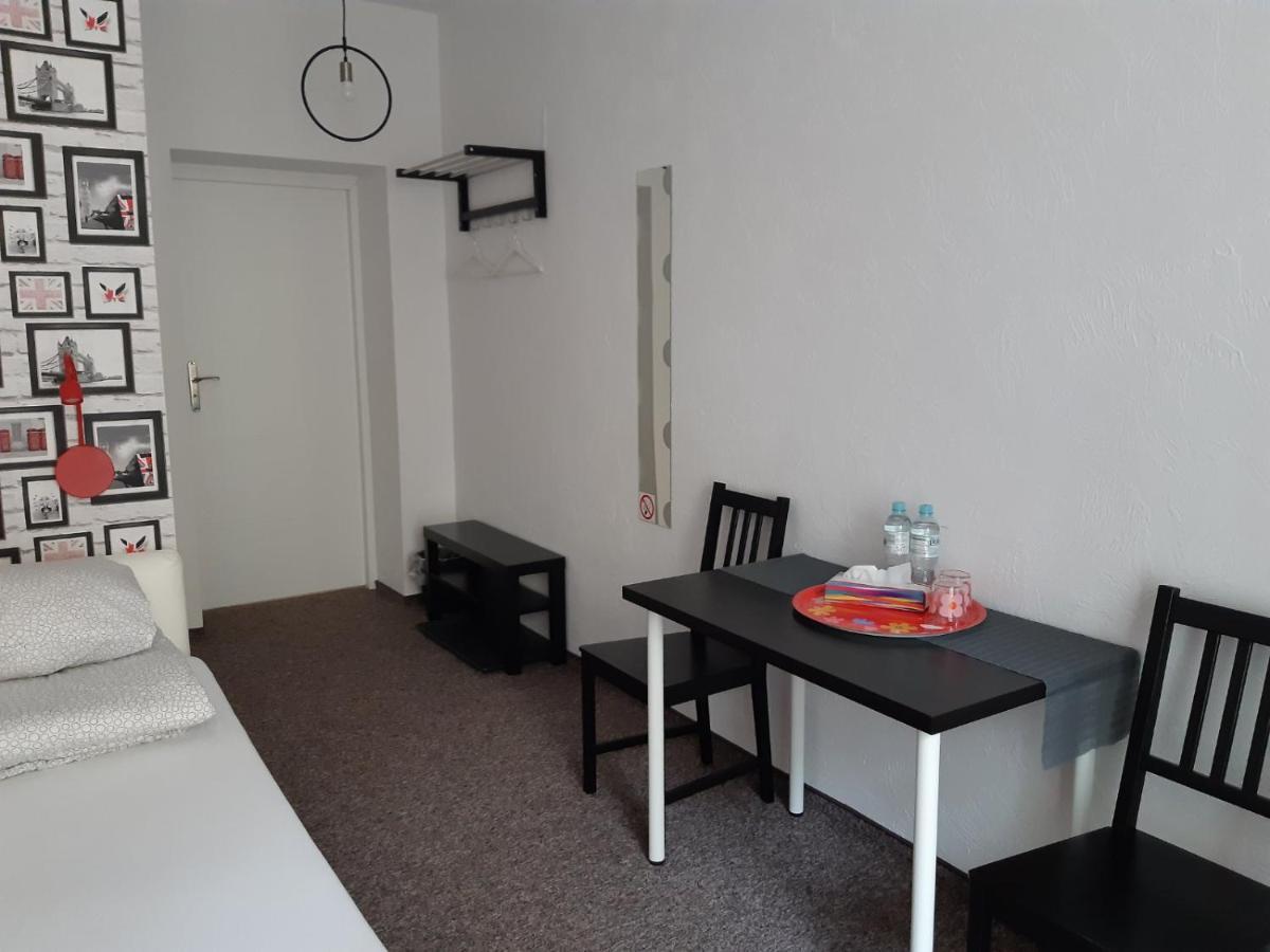 Pastel Guest Rooms Warschau Exterior foto